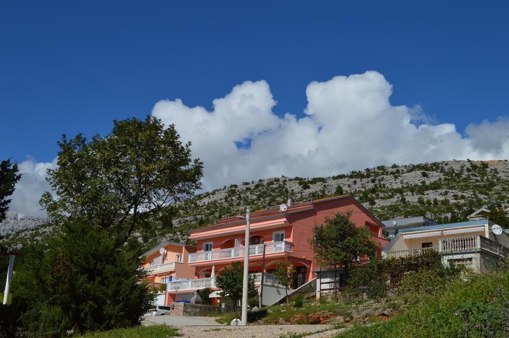 Apartments Amari Starigrad Paklenica Exteriör bild