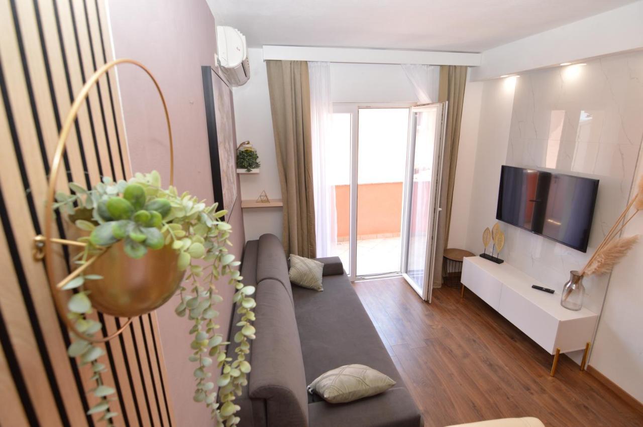 Apartments Amari Starigrad Paklenica Exteriör bild