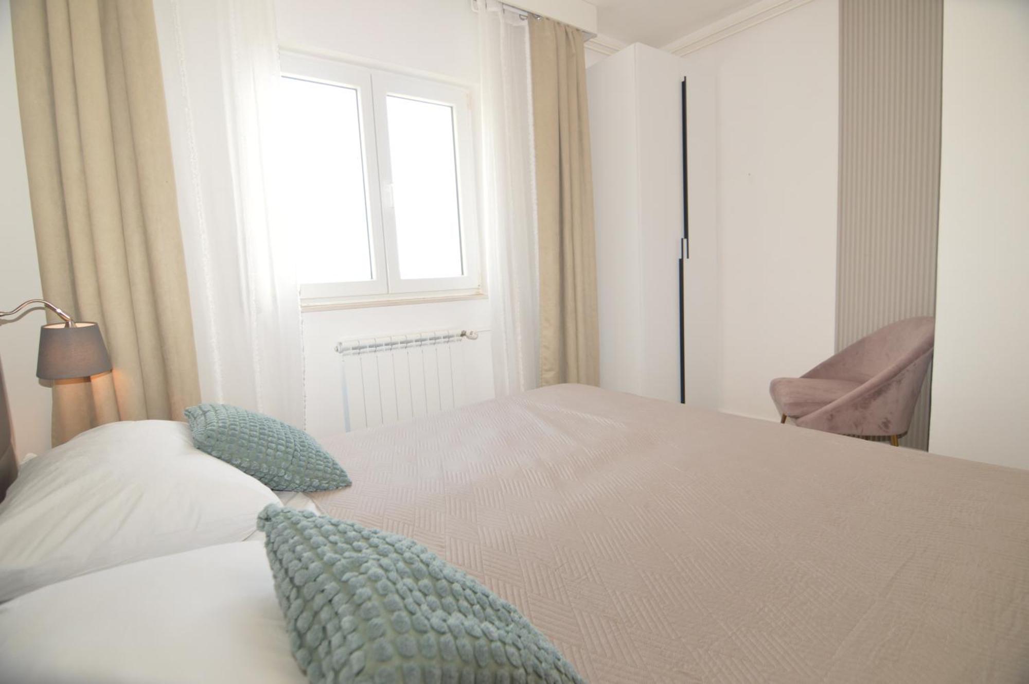 Apartments Amari Starigrad Paklenica Exteriör bild