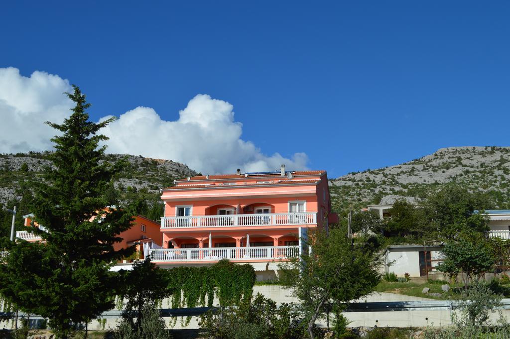 Apartments Amari Starigrad Paklenica Exteriör bild